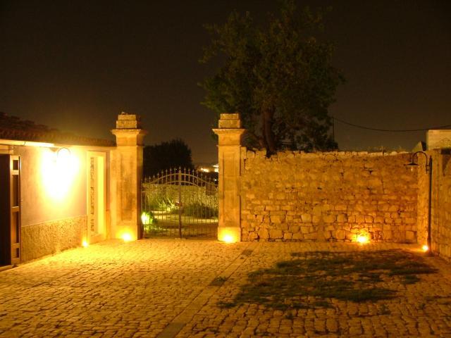 Hotel Casa Ciomod Modica Zewnętrze zdjęcie